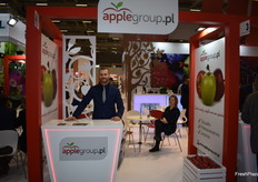 Tomasz Surminski from Applegroup.pl. 